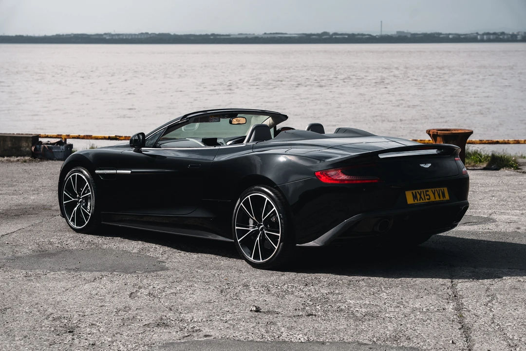 2015 Aston Martin Vanquish 2nd Gen - Image 7 of 31