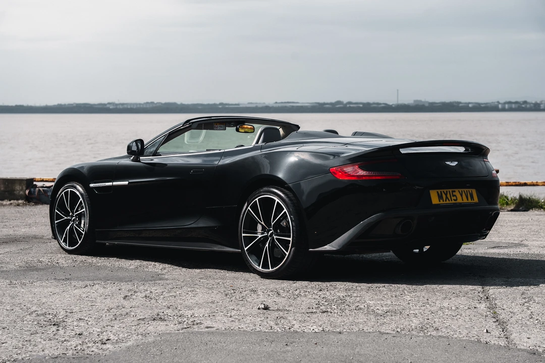 2015 Aston Martin Vanquish 2nd Gen - Image 17 of 31