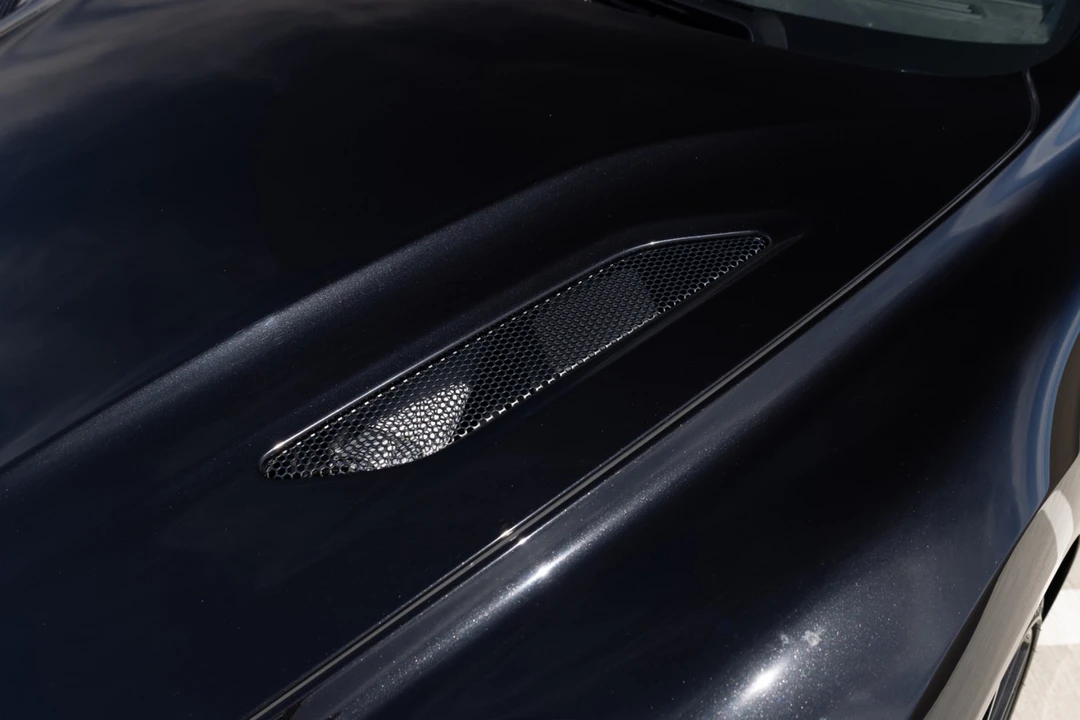 2015 Aston Martin Vanquish 2nd Gen - Image 27 of 31