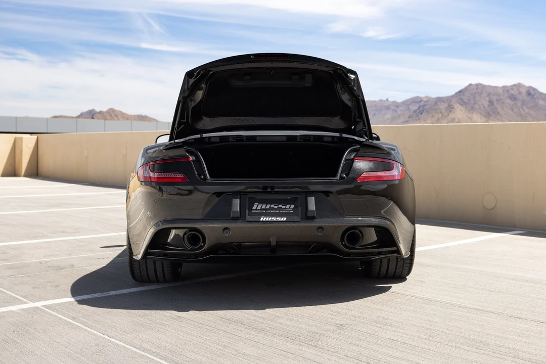 2015 Aston Martin Vanquish 2nd Gen - Image 29 of 31