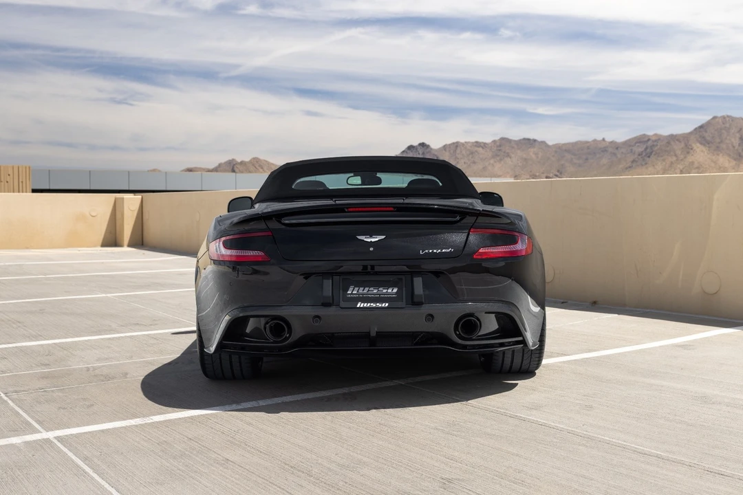 2015 Aston Martin Vanquish 2nd Gen - Image 8 of 31