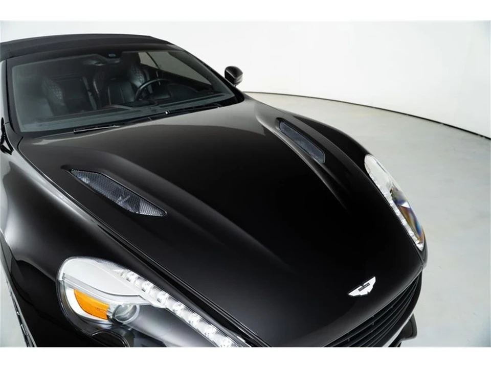 2015 Aston Martin Vanquish 2nd Gen - Image 24 of 31