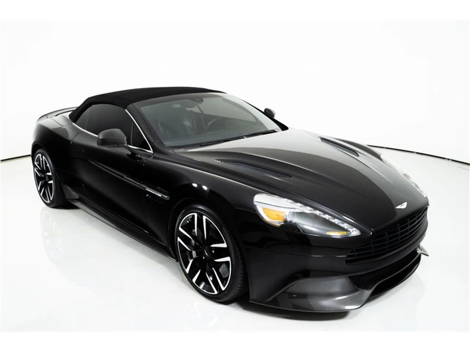 2015 Aston Martin Vanquish 2nd Gen - Image 23 of 31