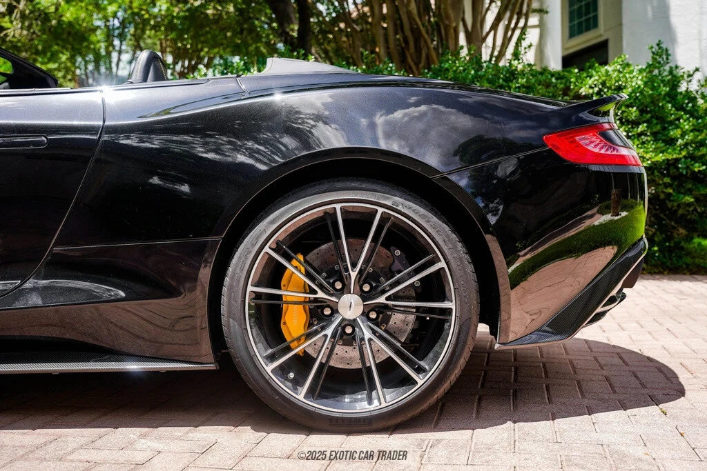 2015 Aston Martin Vanquish 2nd Gen - Image 5 of 12
