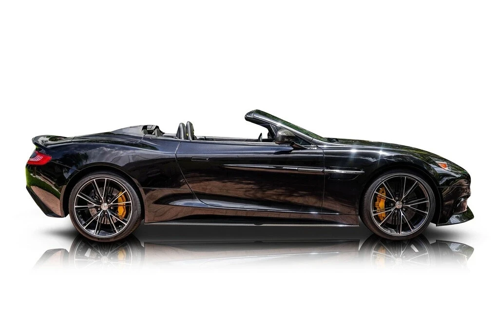 2015 Aston Martin Vanquish 2nd Gen - Image 2 of 12