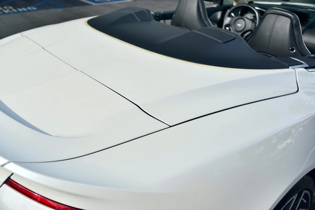2015 Aston Martin Vanquish 2nd Gen - Image 31 of 31