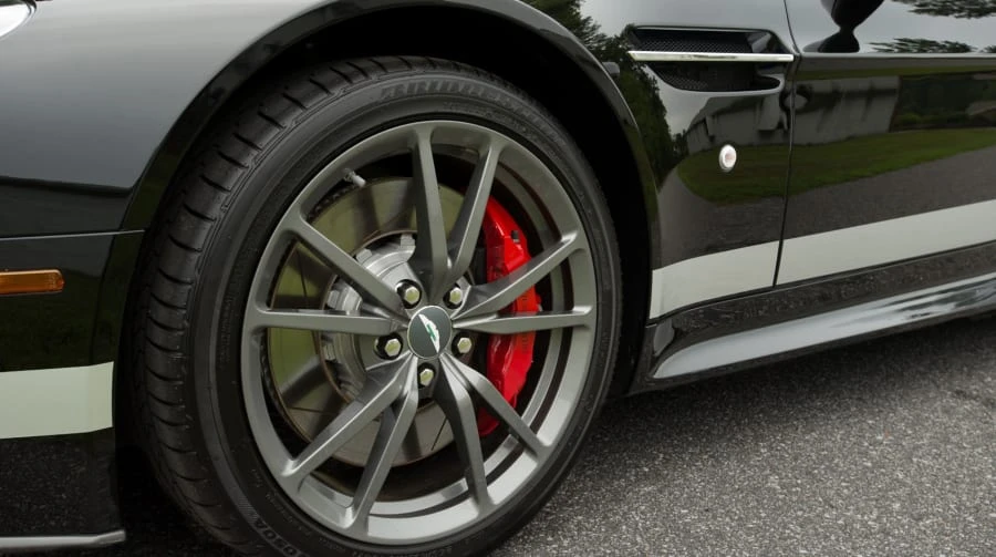 2015 Aston Martin V8 Vantage (2006-2017) - Image 7 of 9