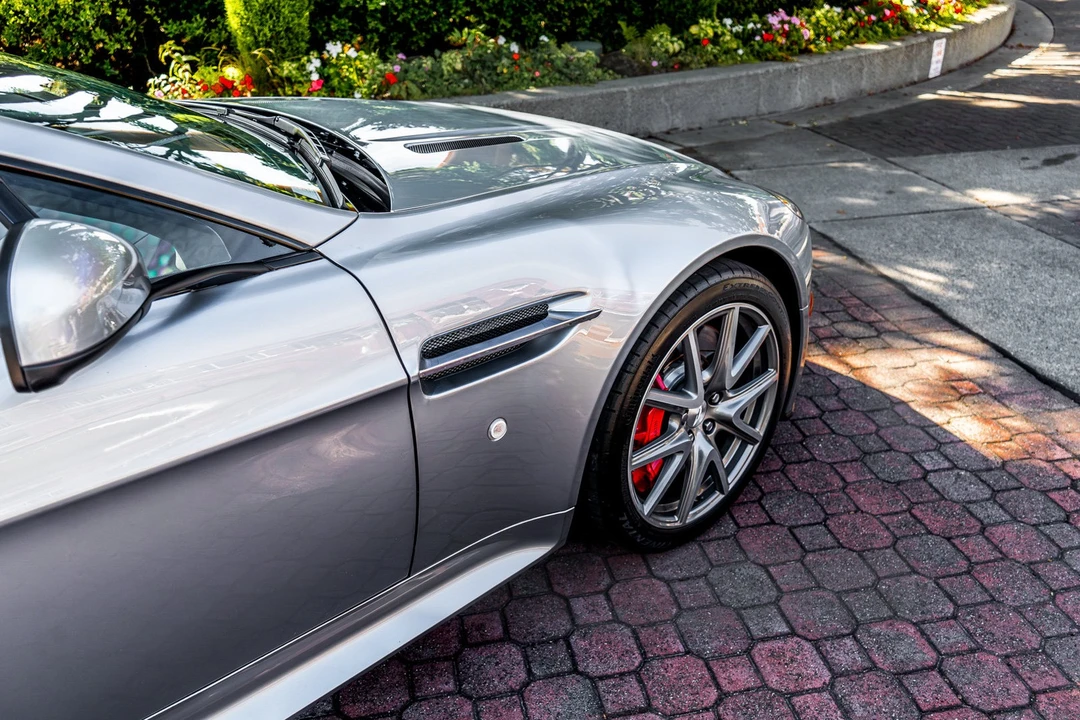 2015 Aston Martin V8 Vantage (2006-2017) - Image 8 of 31