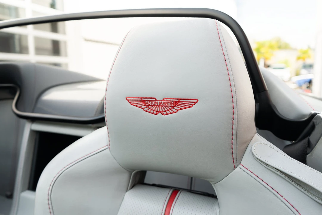 2015 Aston Martin V8 Vantage (2006-2017) - Image 4 of 31