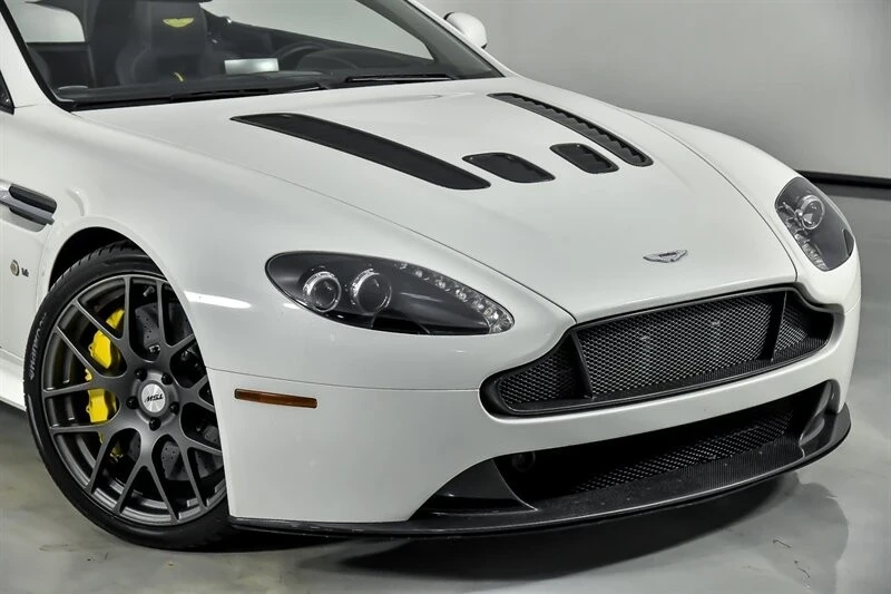 2015 Aston Martin V8 Vantage (2006-2017) - Image 3 of 21