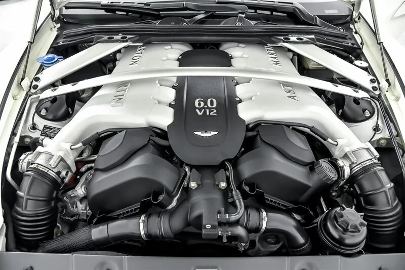 2015 Aston Martin V8 Vantage (2006-2017) - Image 19 of 21