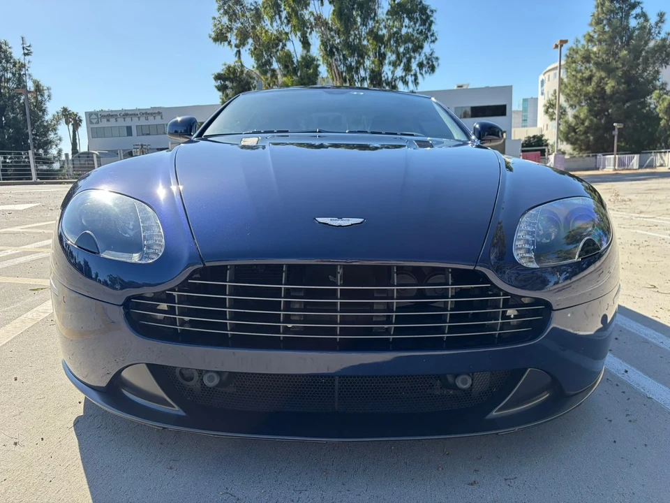 2015 Aston Martin Vantage - Image 11 of 21