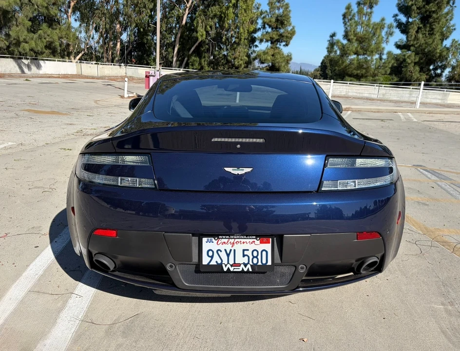 2015 Aston Martin Vantage - Image 6 of 21
