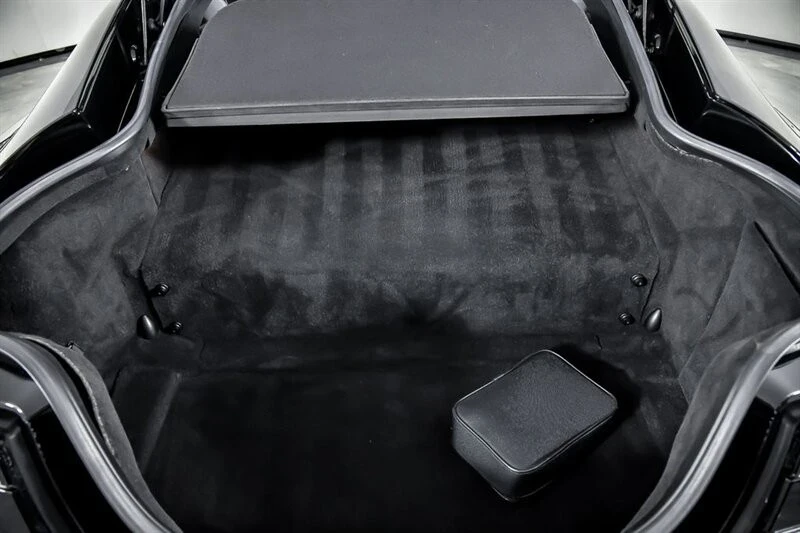 2015 Aston Martin Vantage - Image 15 of 21