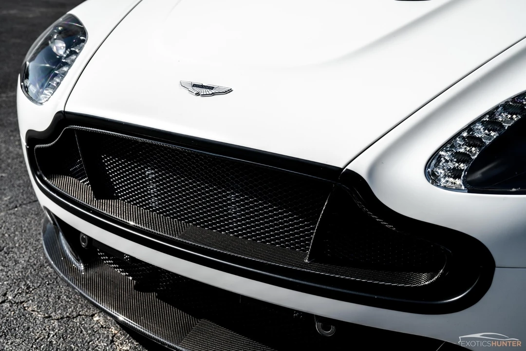 2015 Aston Martin V8 Vantage (2006-2017) - Image 4 of 12