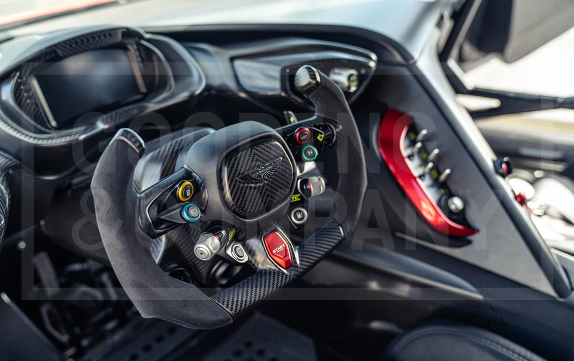 2015 Aston Martin Vulcan - Image 14 of 27