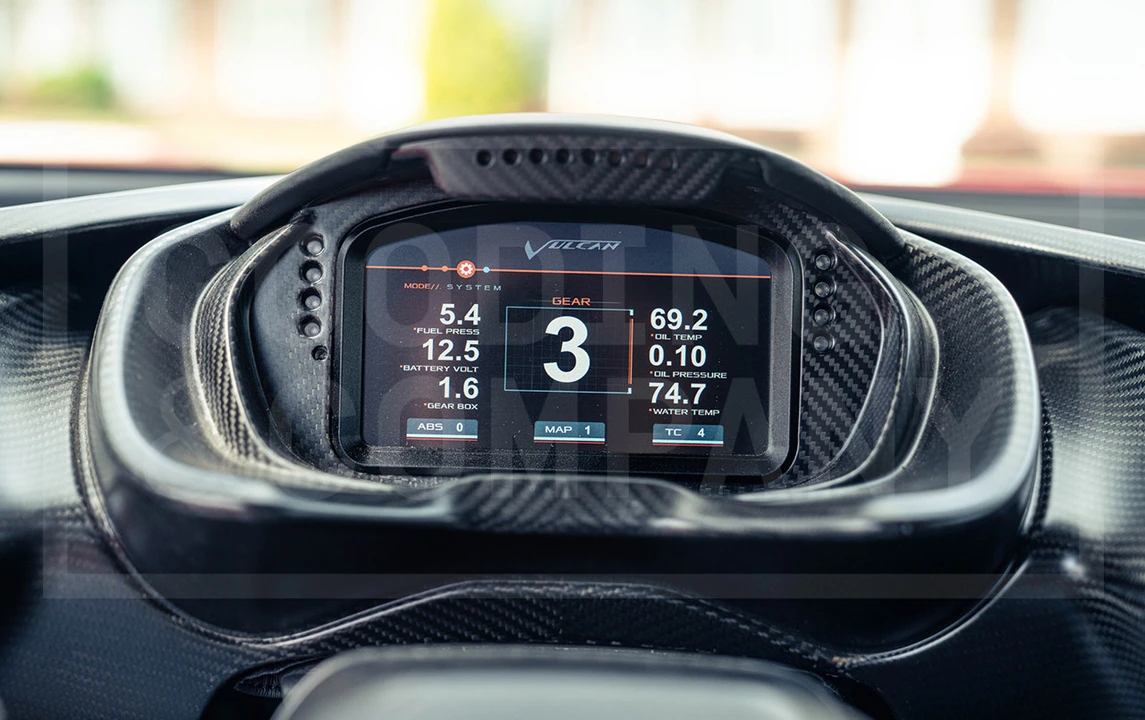 2015 Aston Martin Vulcan - Image 13 of 27