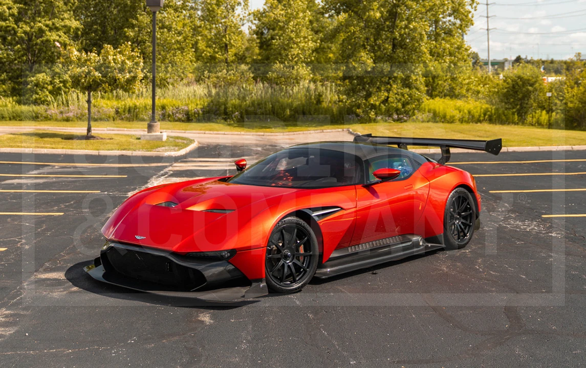 2015 Aston Martin Vulcan - Image 2 of 27