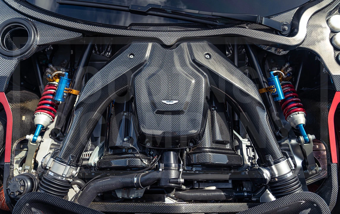 2015 Aston Martin Vulcan - Image 26 of 27