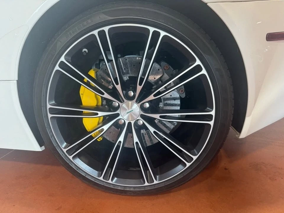 2015 Aston Martin DB9 - Image 12 of 20
