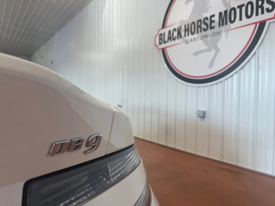 2015 Aston Martin DB9 - Image 10 of 19