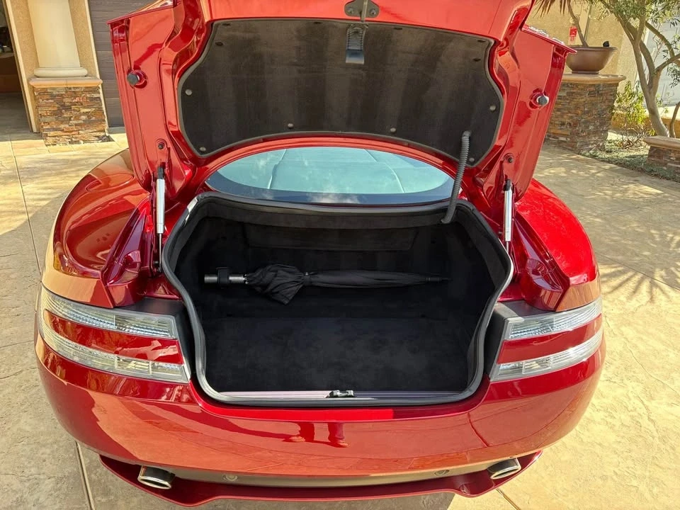 2015 Aston Martin DB9 - Image 16 of 17