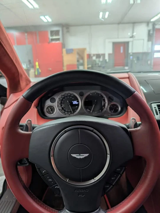 2015 Aston Martin DB9 - Image 6 of 9
