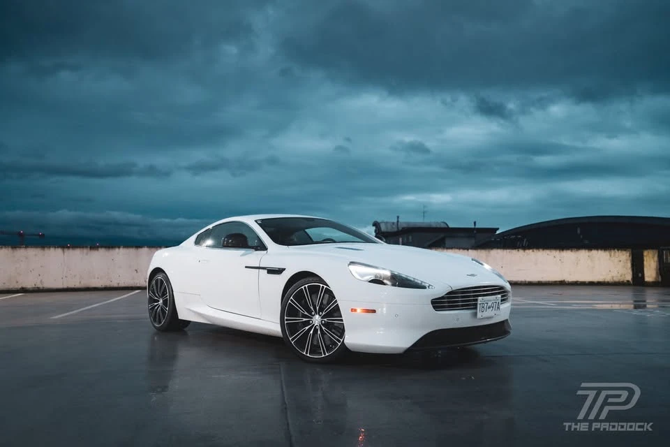 2015 Aston Martin DB9 - Image 2 of 20