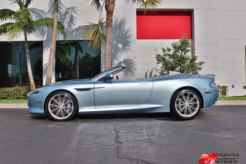 2015 Aston Martin DB9 - Image 3 of 19