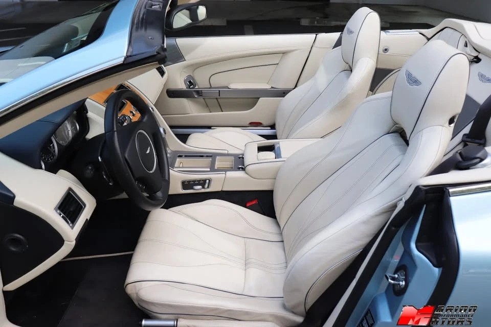2015 Aston Martin DB9 - Image 11 of 19
