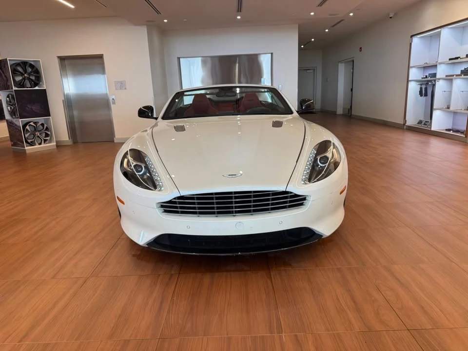 2015 Aston Martin DB9 - Image 10 of 18