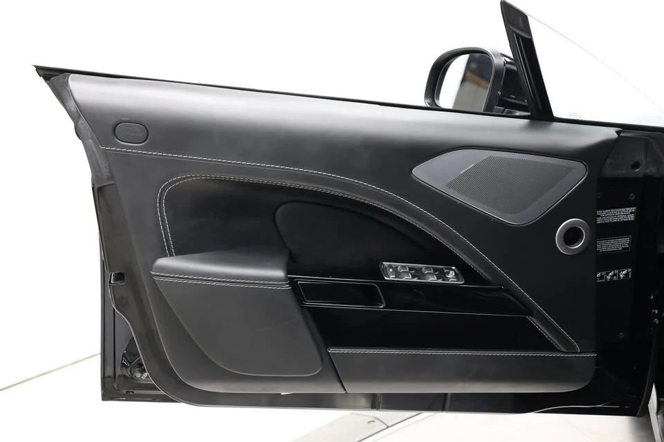 2015 Aston Martin Rapide - Image 10 of 19