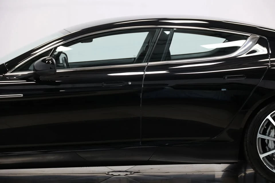 2015 Aston Martin Rapide - Image 8 of 19