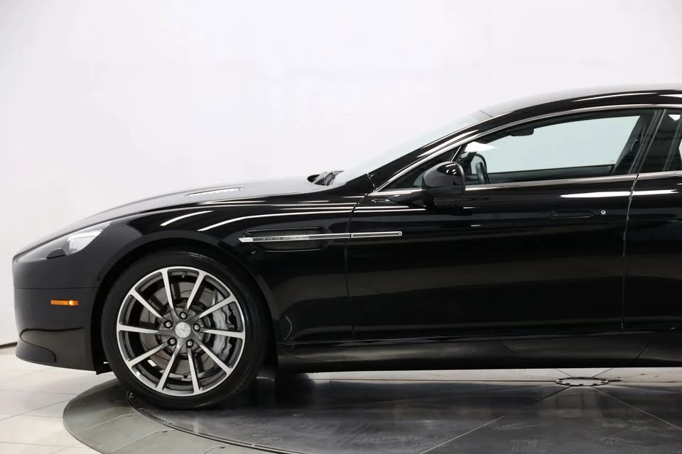 2015 Aston Martin Rapide - Image 7 of 19
