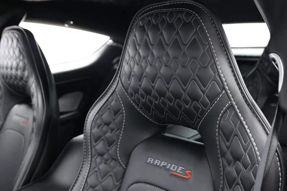 2015 Aston Martin Rapide - Image 18 of 19