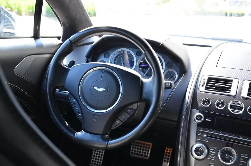 2015 Aston Martin Rapide - Image 19 of 21