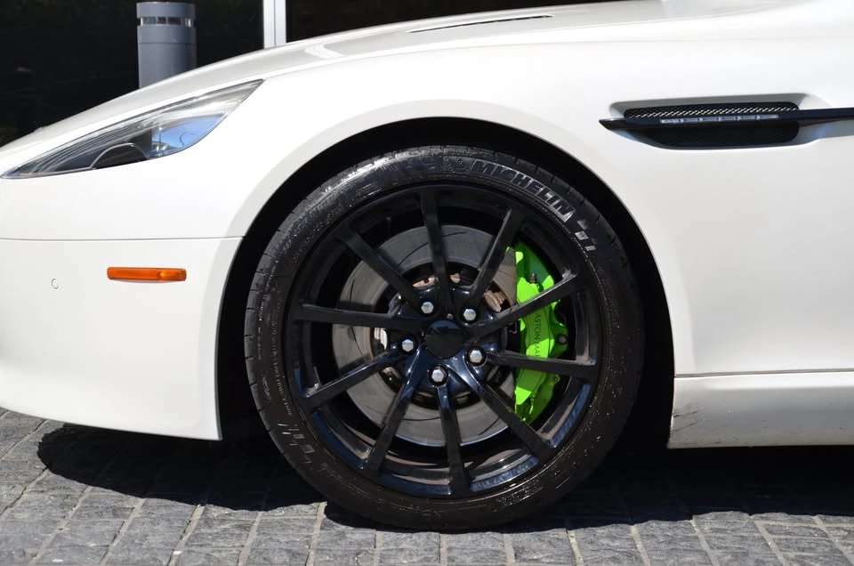 2015 Aston Martin Rapide - Image 4 of 20