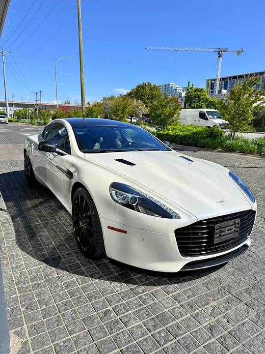 2015 Aston Martin Rapide - Image 2 of 21