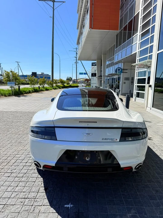 2015 Aston Martin Rapide - Image 4 of 21