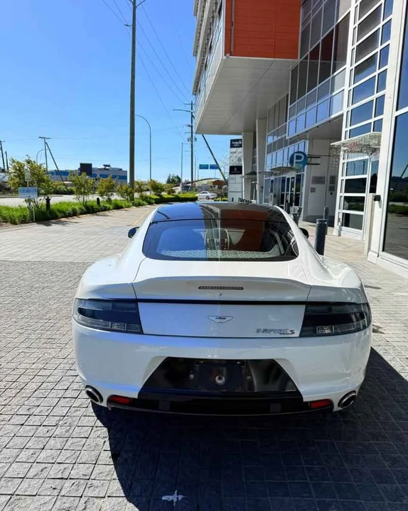 2015 Aston Martin Rapide - Image 3 of 9