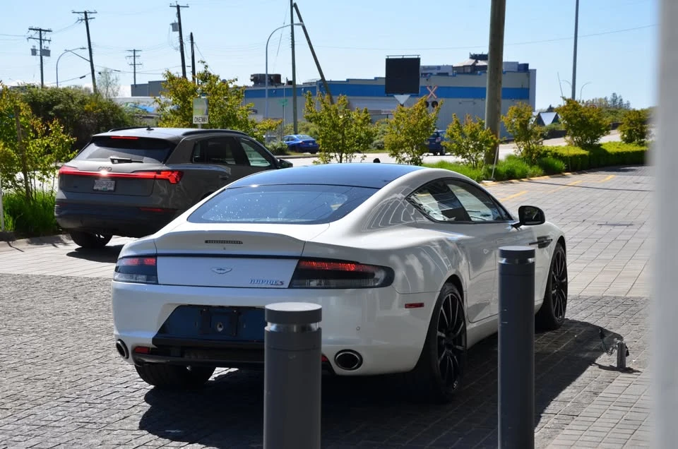 2015 Aston Martin Rapide - Image 8 of 19