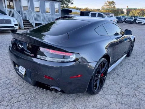 2015 Aston Martin V12 Vantage (2010-2018) - Image 2 of 17