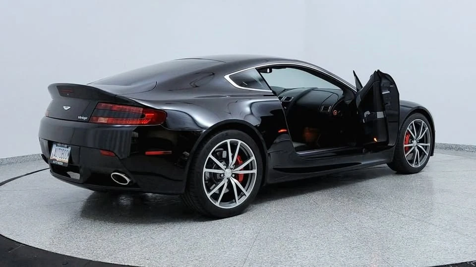 2015 Aston Martin V8 Vantage (2006-2017) - Image 11 of 20