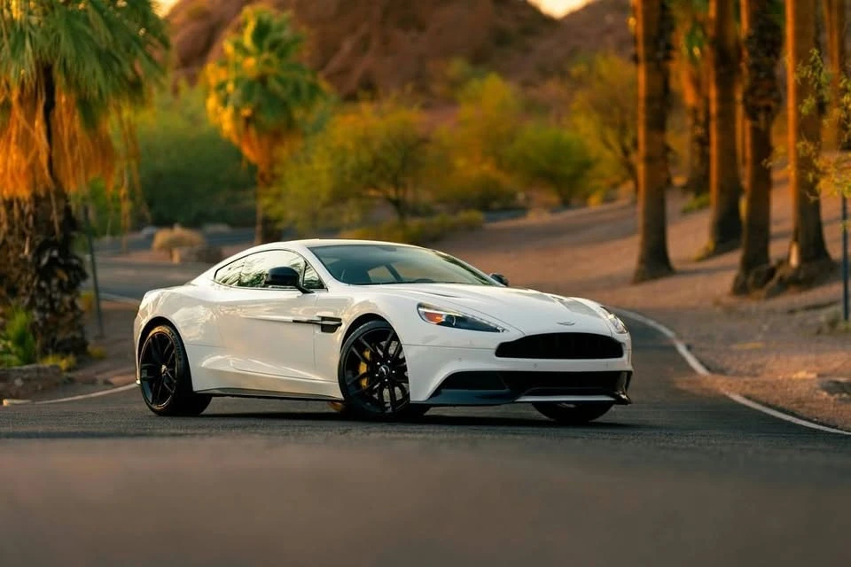 2015 Aston Martin Vanquish 2nd Gen - Image 19 of 19