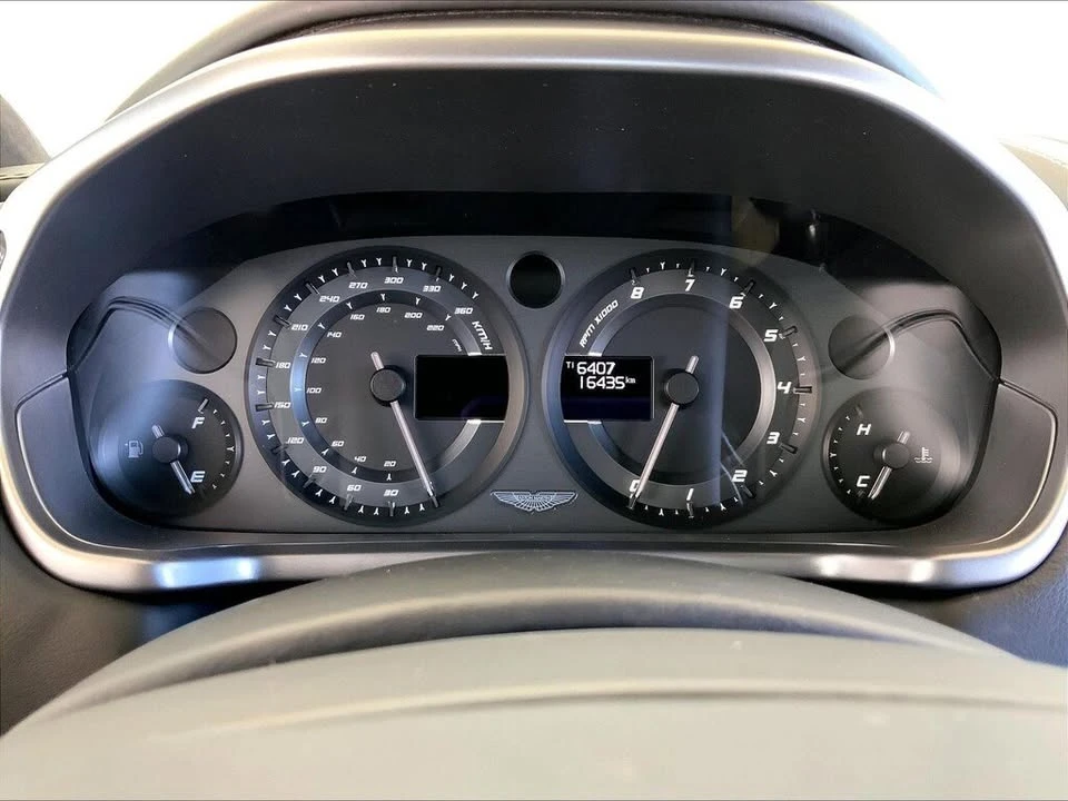 2015 Aston Martin Vanquish 2nd Gen - Image 18 of 20