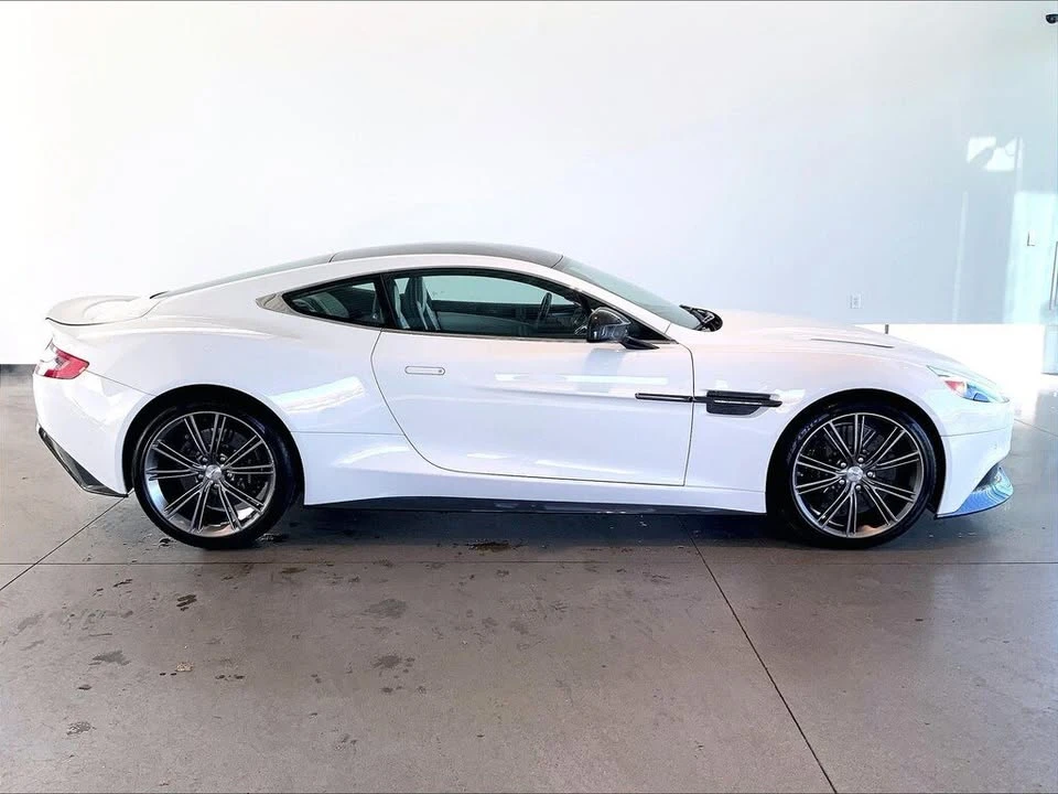 2015 Aston Martin Vanquish 2nd Gen - Image 8 of 20