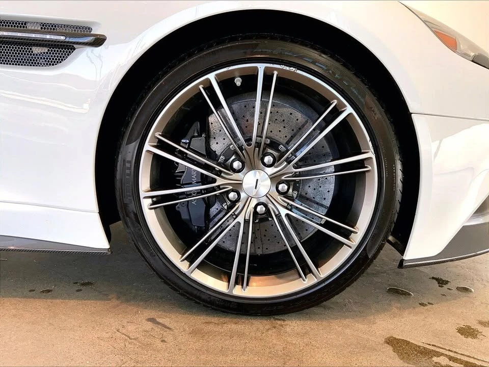 2015 Aston Martin Vanquish 2nd Gen - Image 15 of 20