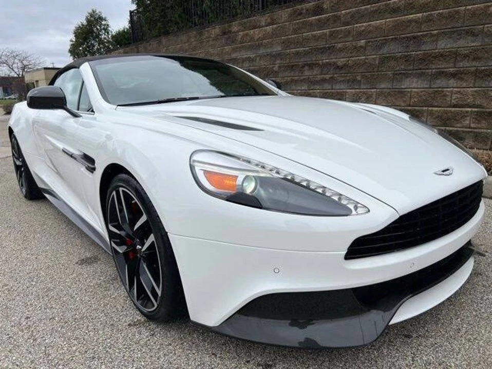 2015 Aston Martin Vanquish 2nd Gen - Image 8 of 20