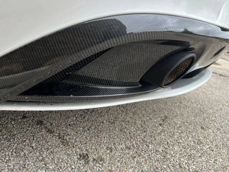 2015 Aston Martin Vanquish 2nd Gen - Image 16 of 20