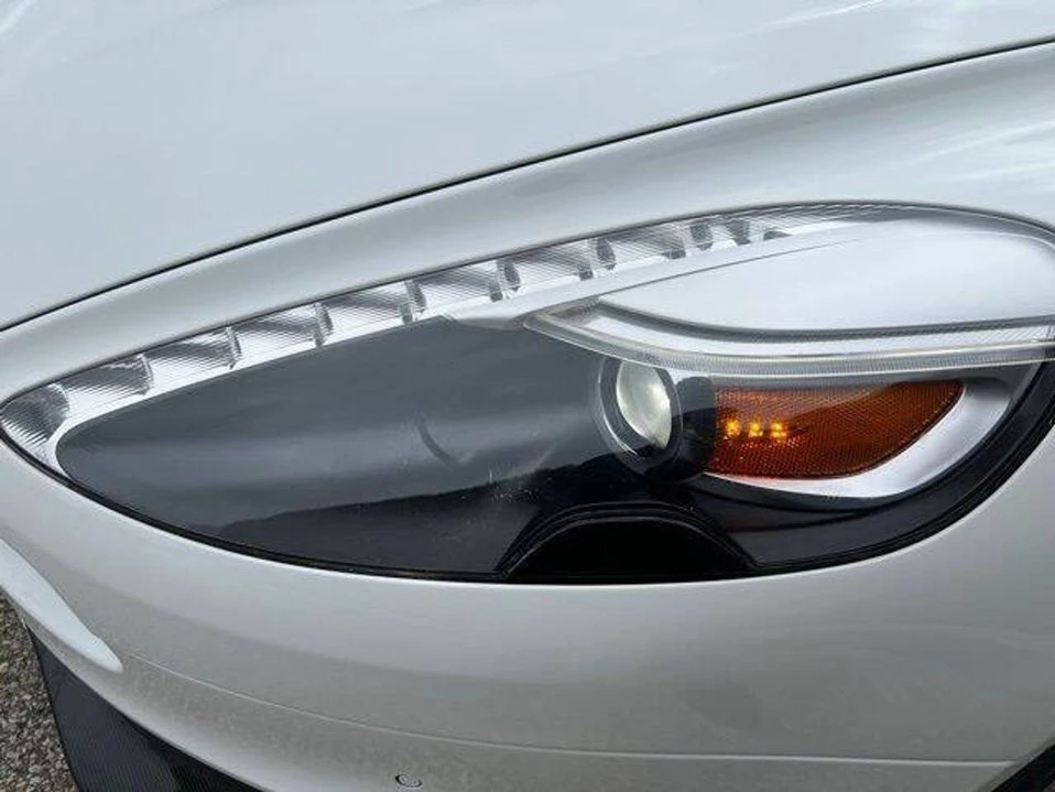 2015 Aston Martin Vanquish 2nd Gen - Image 14 of 20